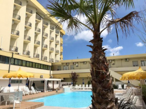 Hotel Montmartre Rimini